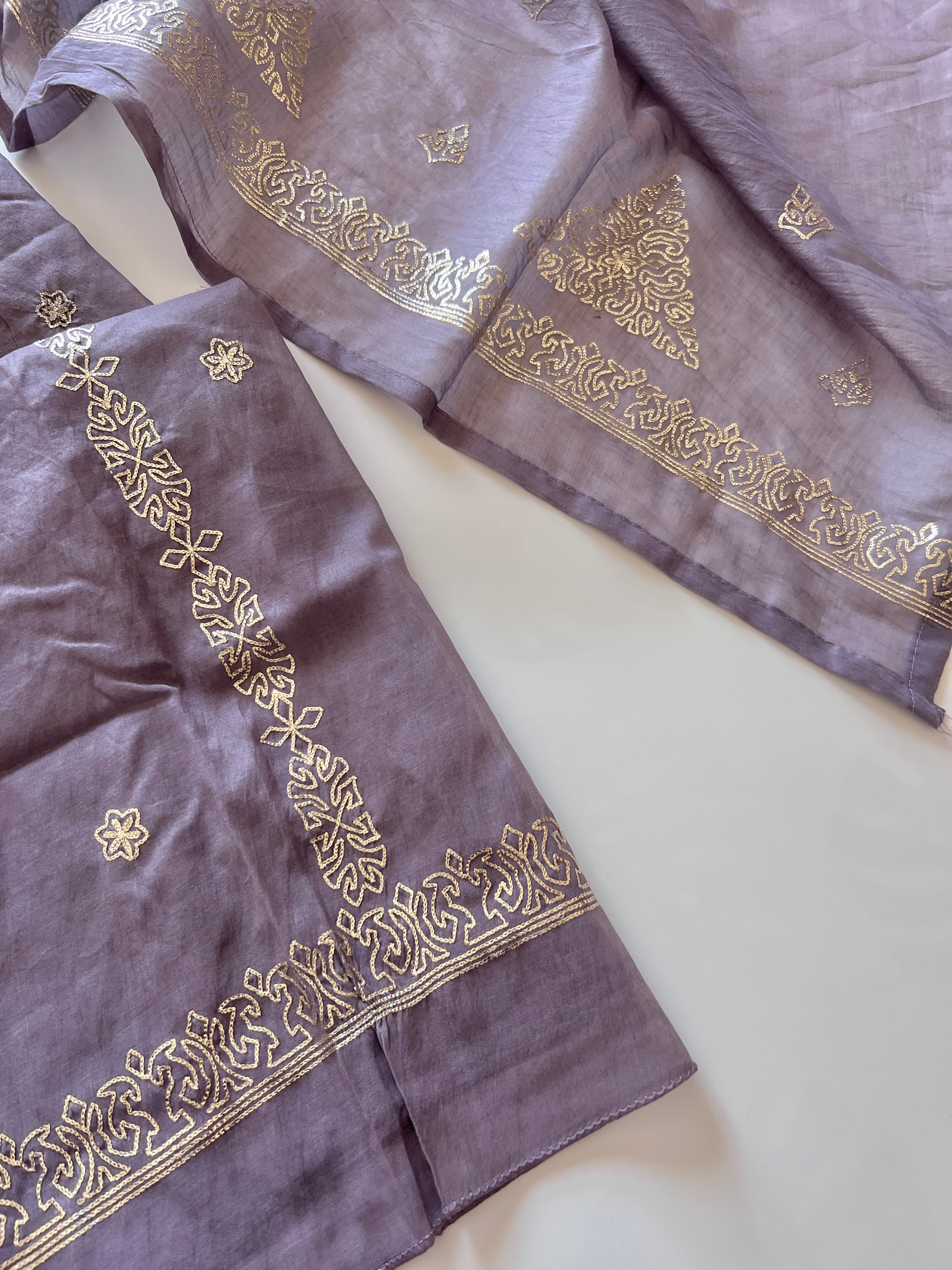 Mul Chanderi dress material unstitched Suit set