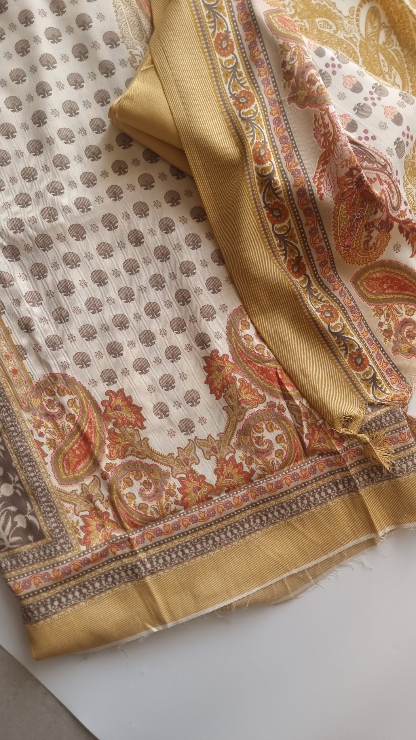 Printed Pashmina Unstitched suit set