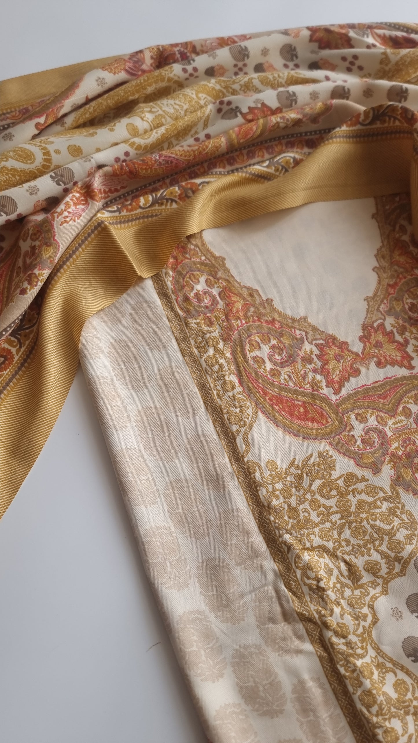 Printed Pashmina Unstitched suit set