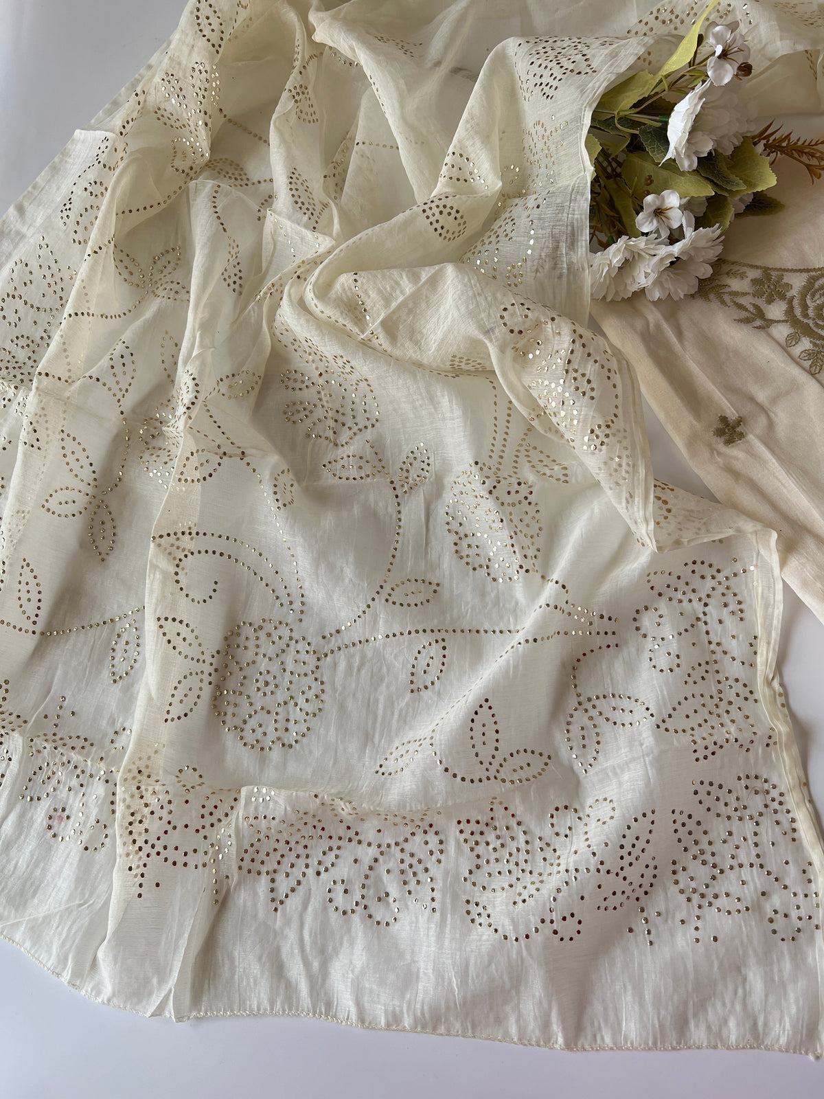 Off white Mul Chanderi dress material with pitta and mukaish work dupatta