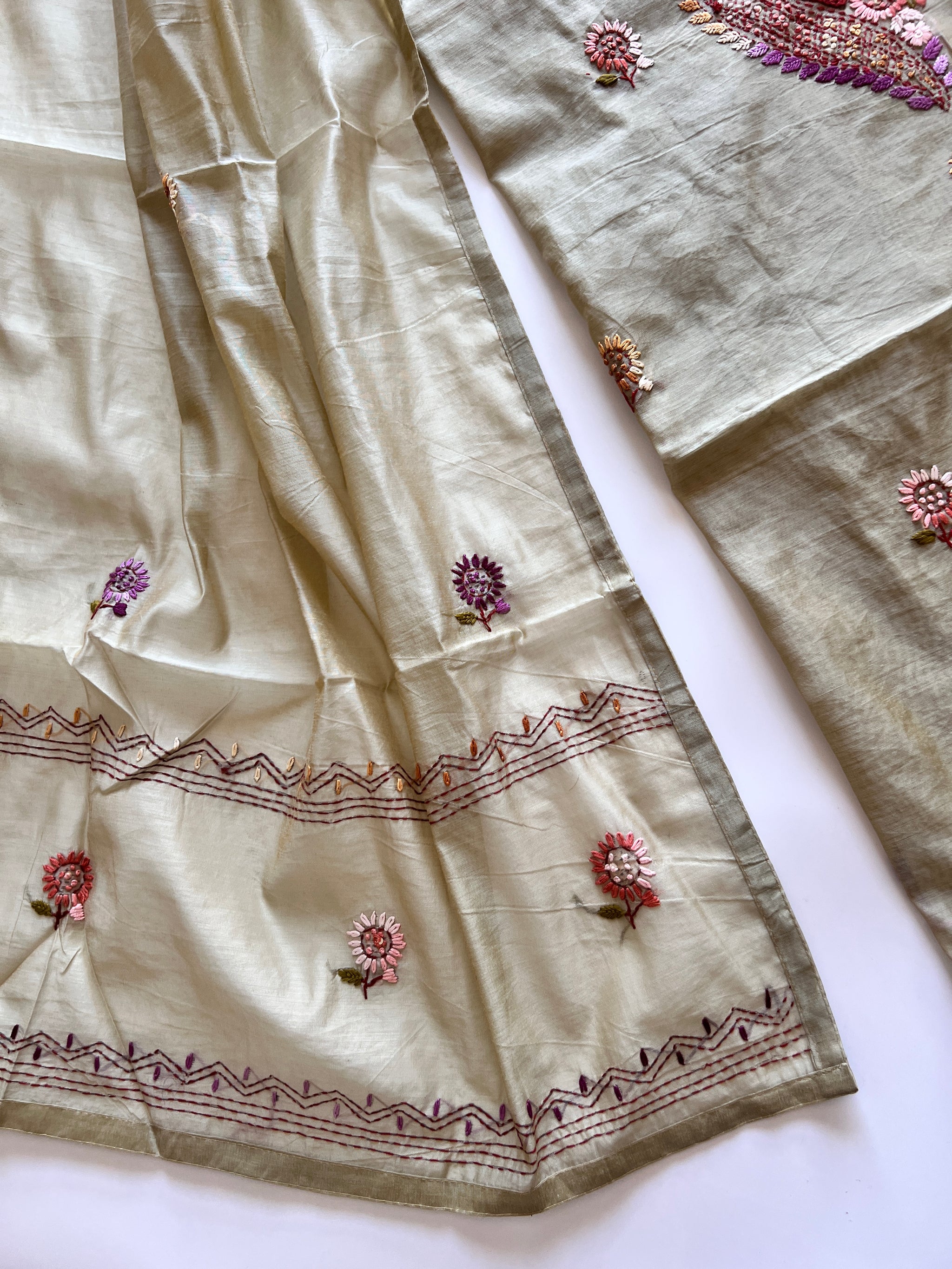 Knot embroidery Unstitched suit material