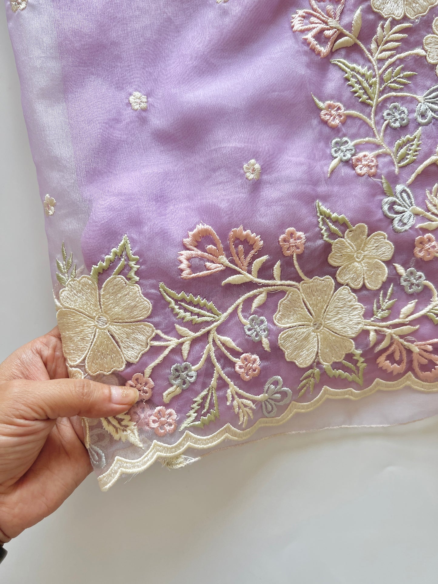 Purple Parsi Embroidered Organza Un-stitched Suit set