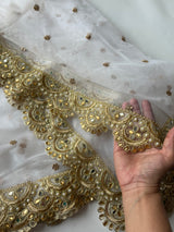 White Net dupatta with scallop border