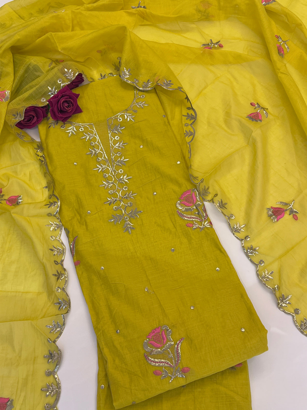 Pitta with thread work on Mul Chanderi dress material - Unstitched Suit set