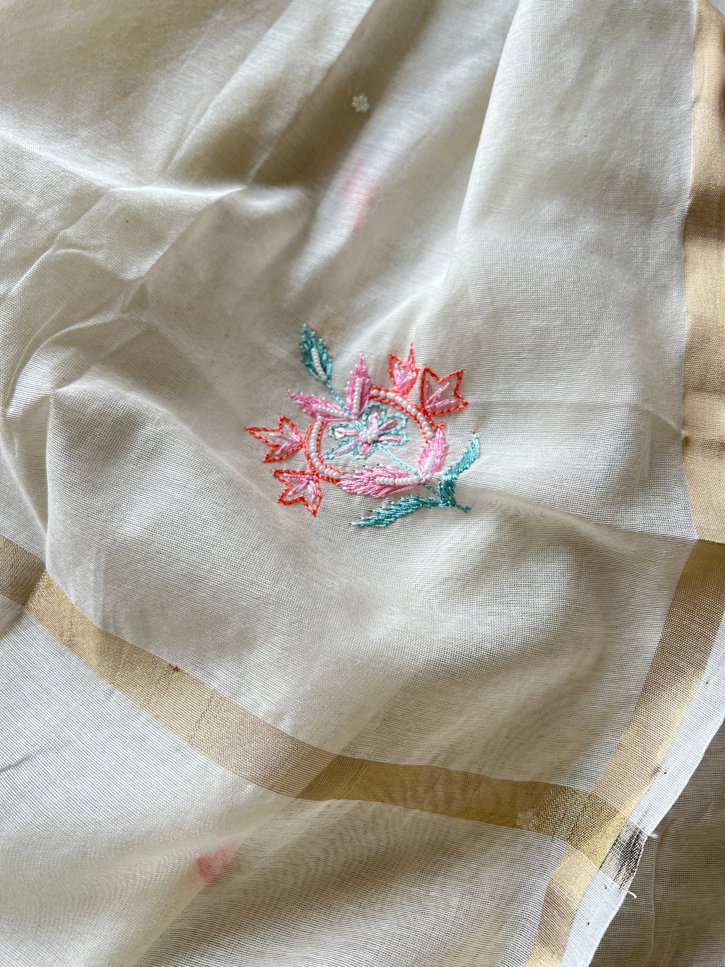 Mul handwork chikankari Kurta Dupatta set