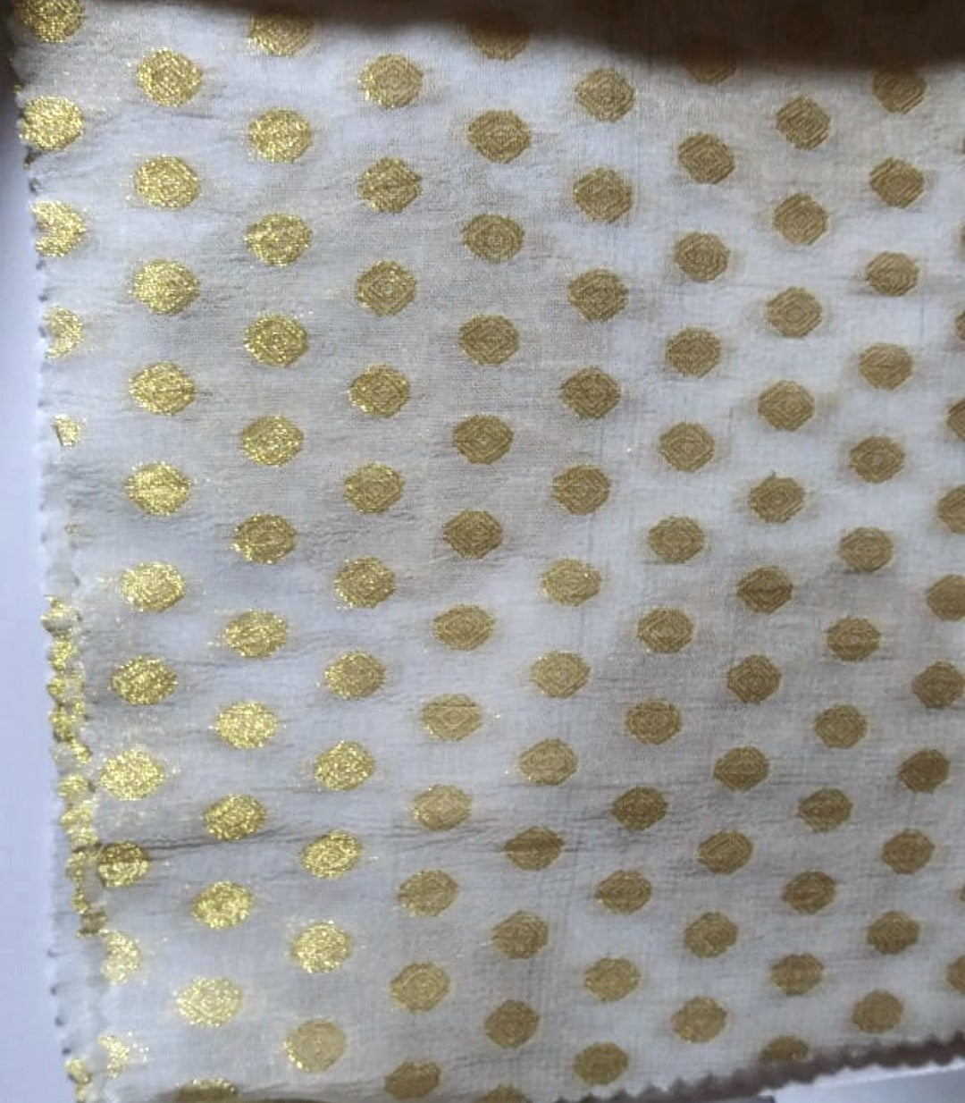 Dyeable Georgette Banarasi Booti