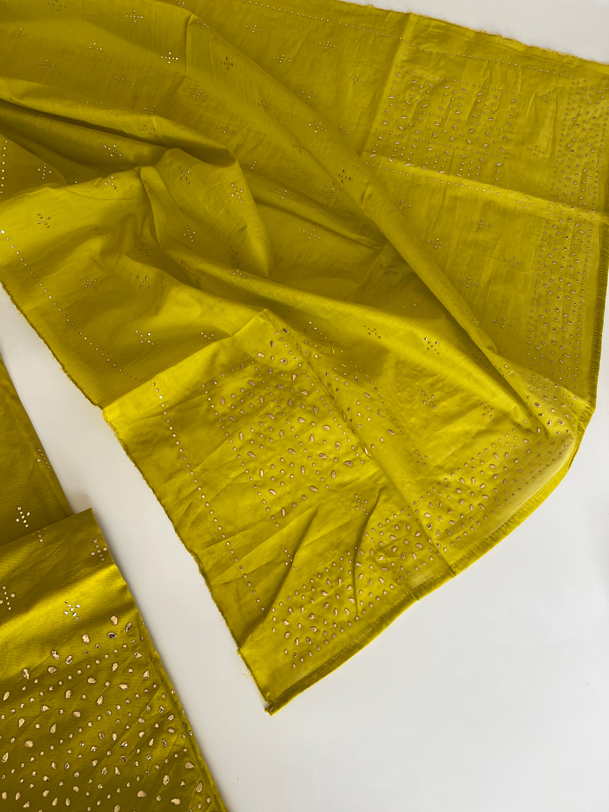 Mul Chanderi dress material with mukaish geometric