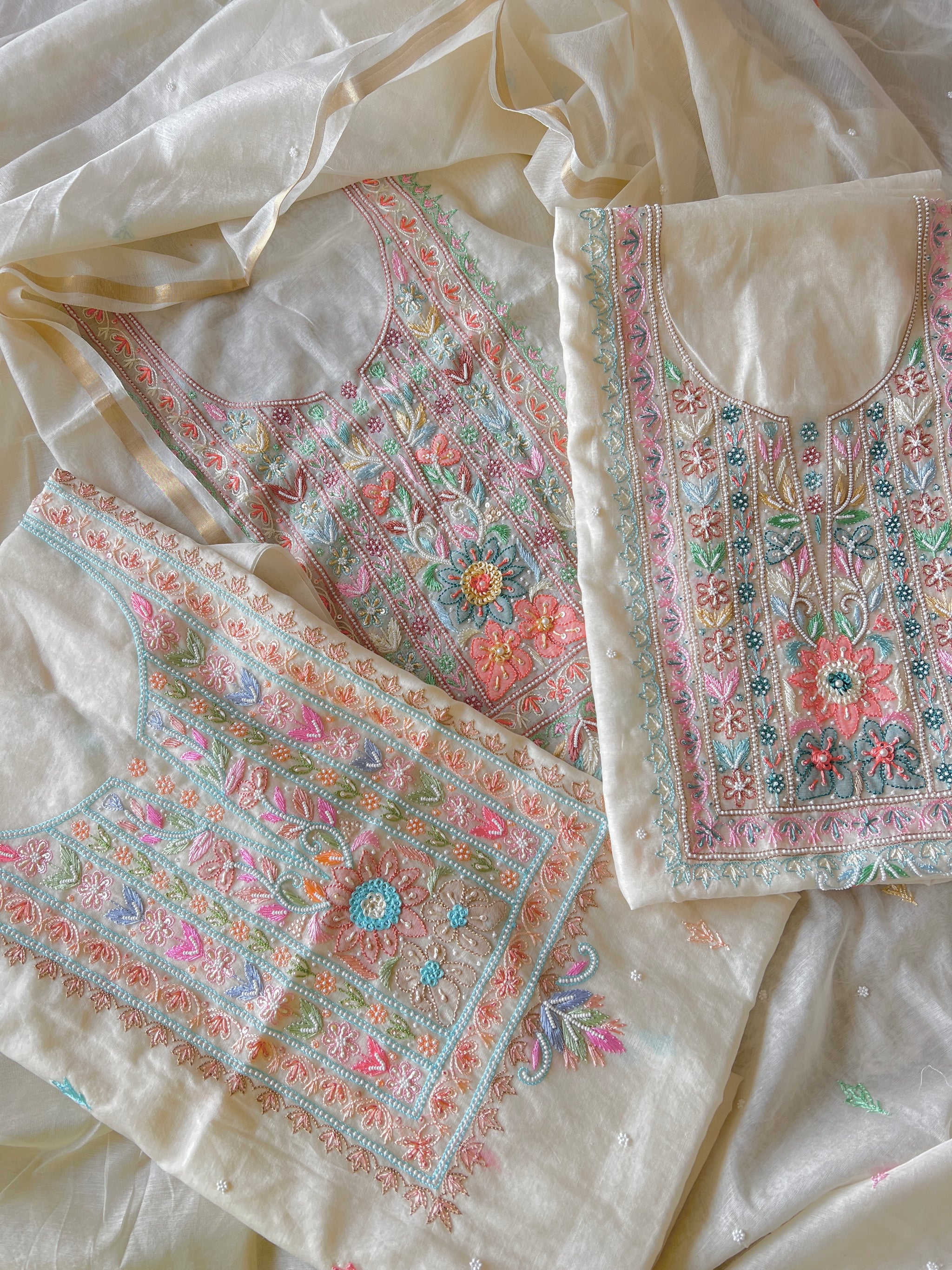 Mul handwork chikankari Kurta Dupatta set