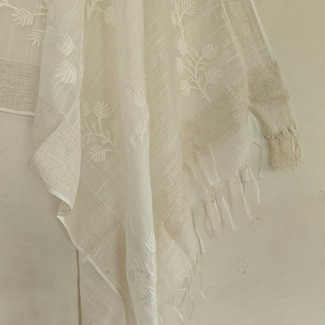 Off white Lightweight Dupatta stole