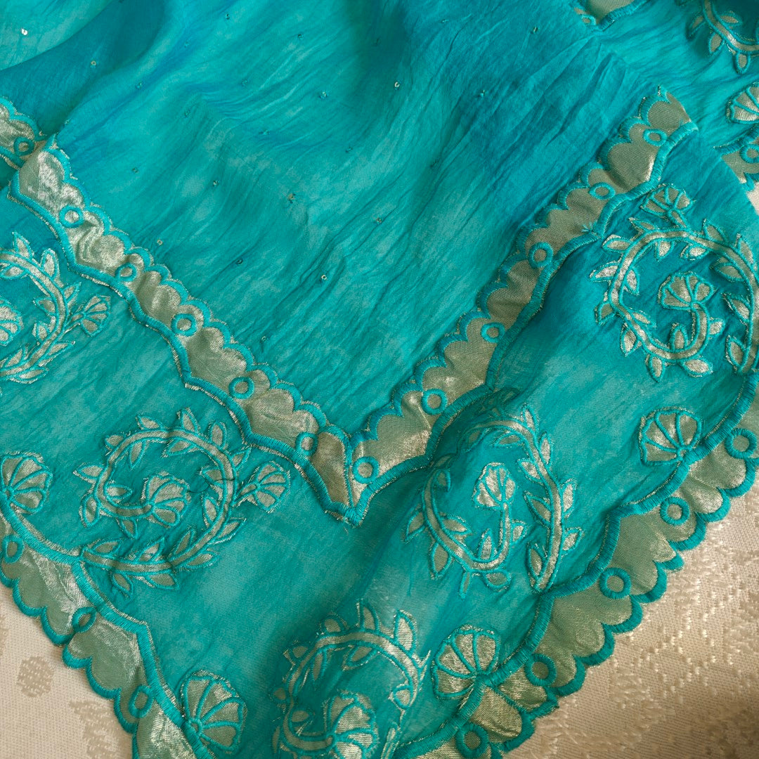 Pure Maheshwari kurta with Blue cotton patchwork dupatta- 2Pcs set