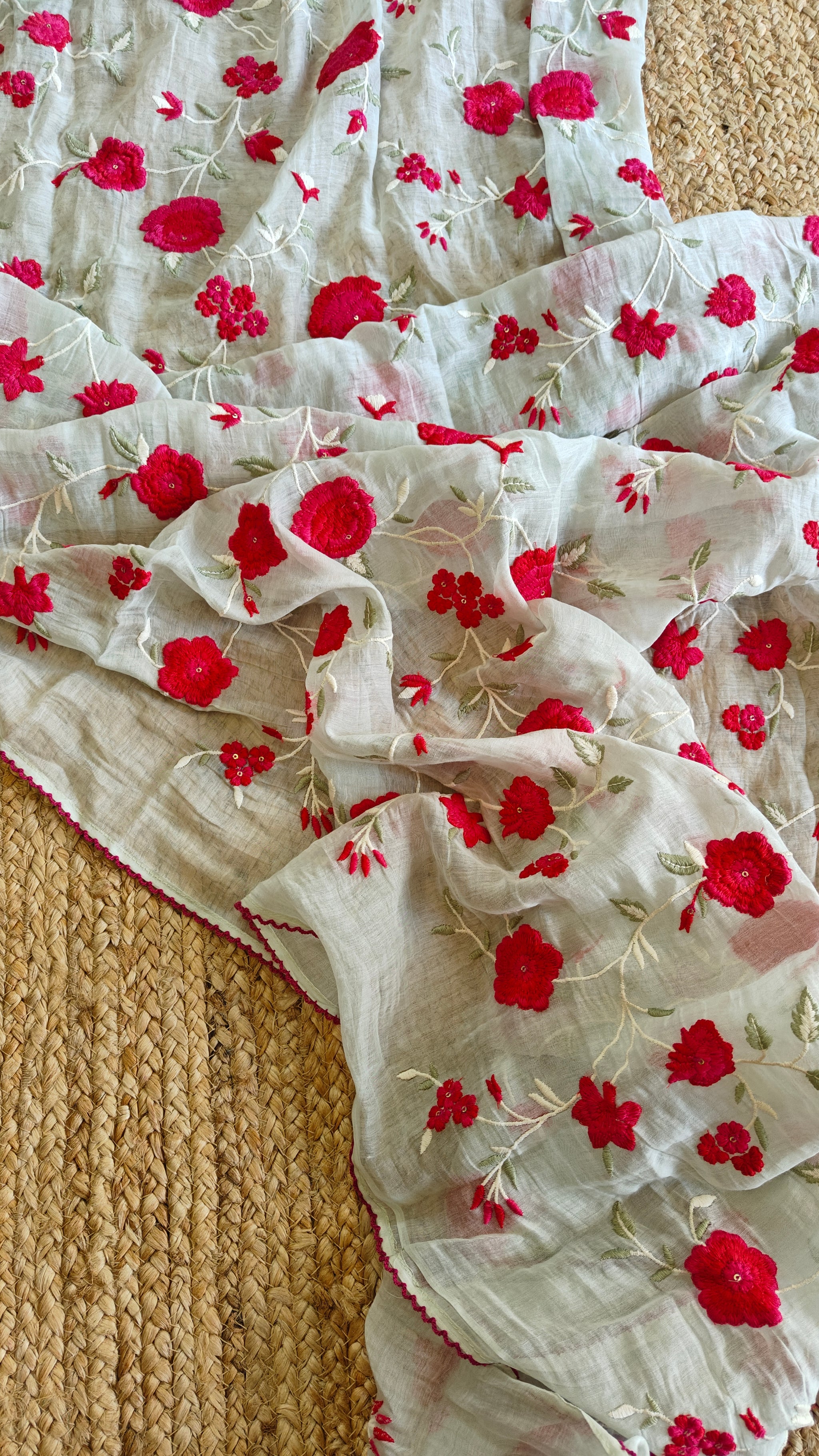 Pure Maheshwari dupatta with floral embroidery