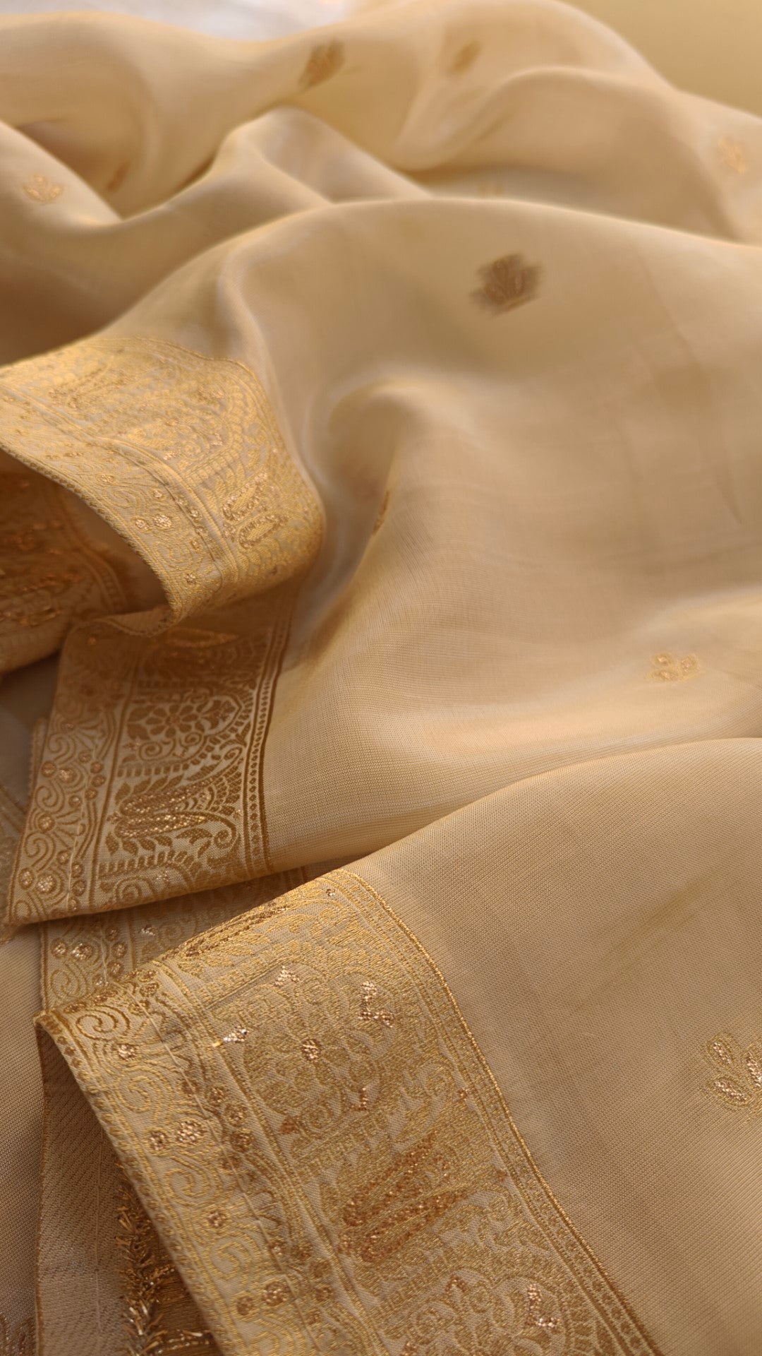 Off white Kanjivaram weaving Unstitched Dress material