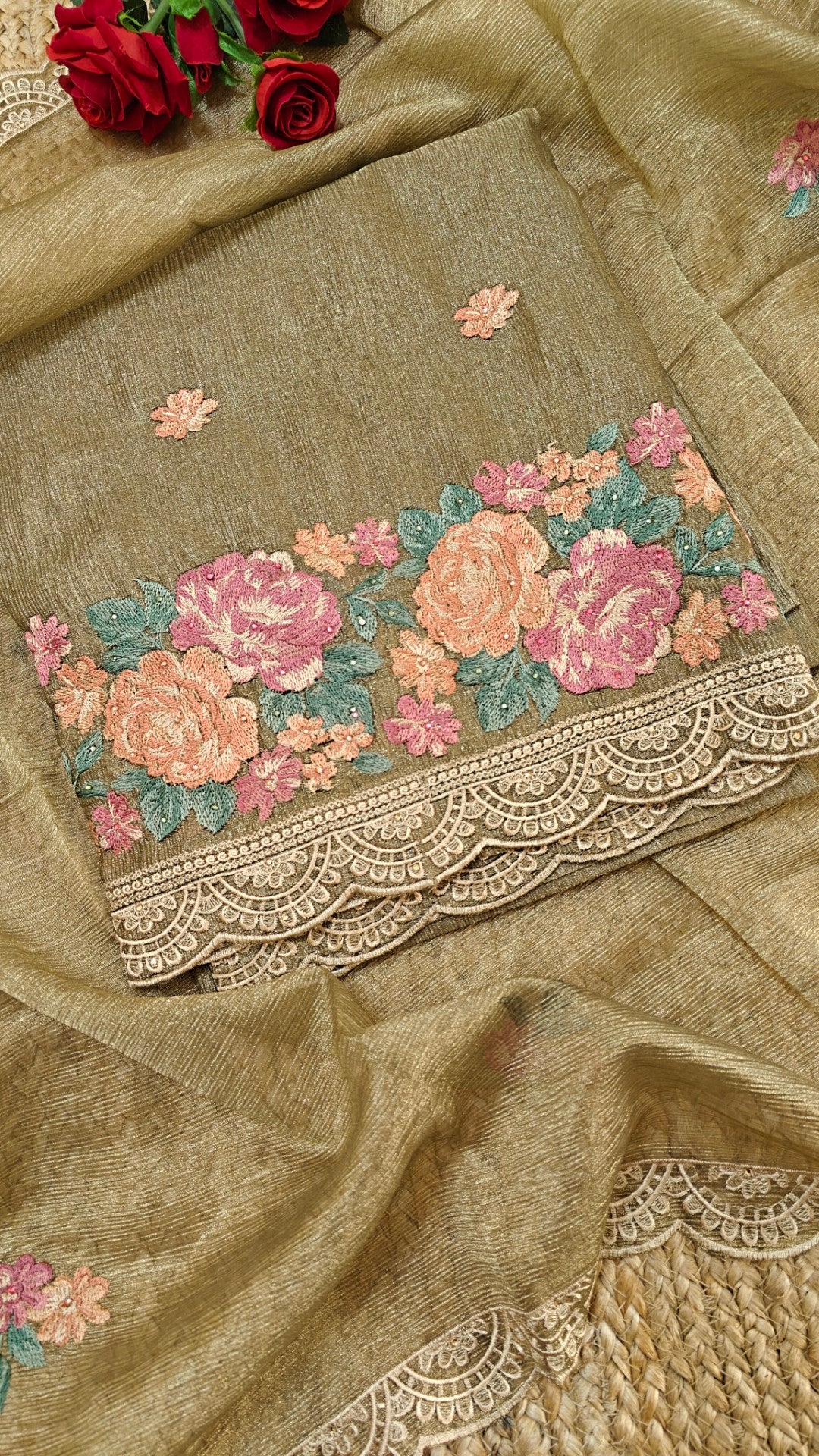 Crush tissue with flower embroidery