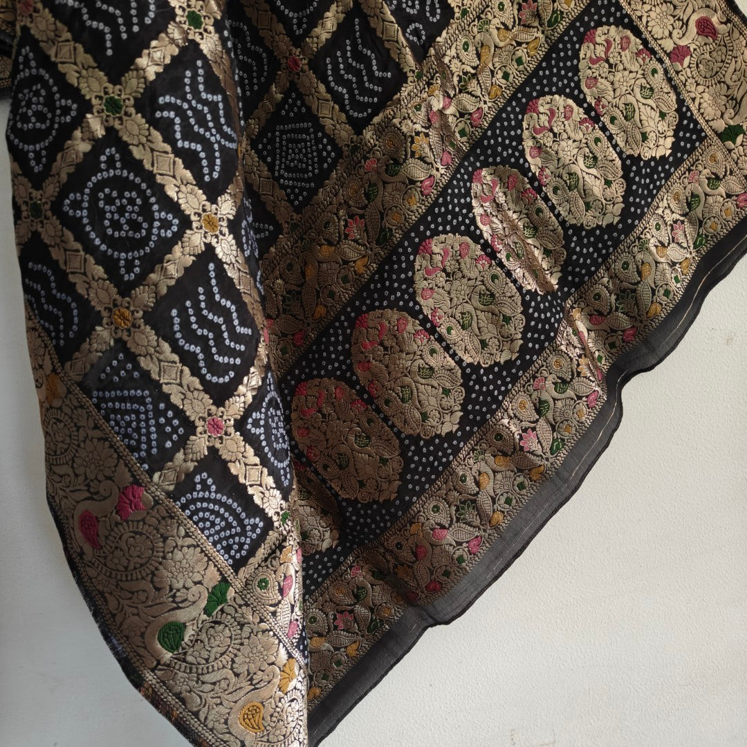 Silk Jacquard Black dupatta bandhani print