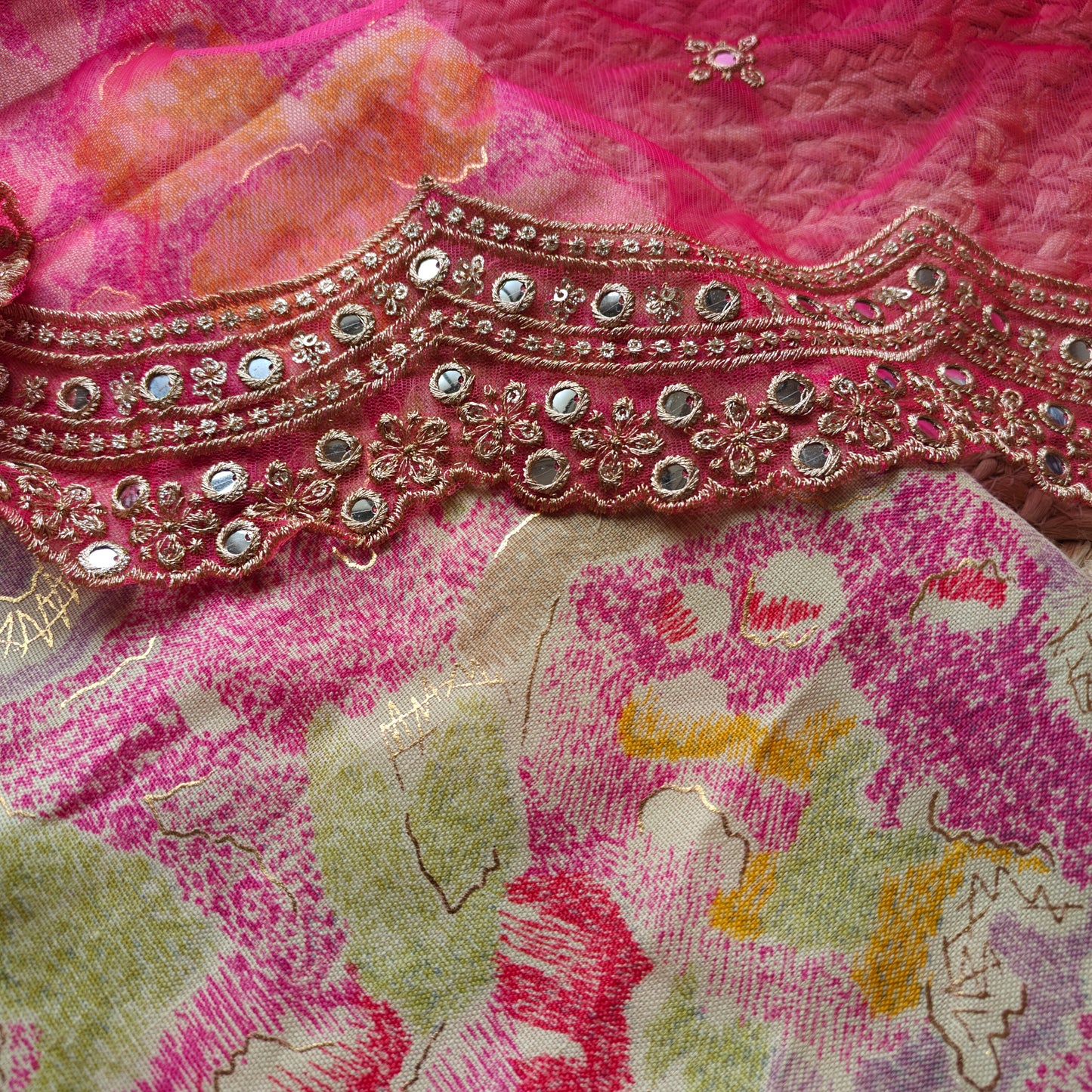 Kurta Dupatta Set Unstitched Top 2.2 mtr