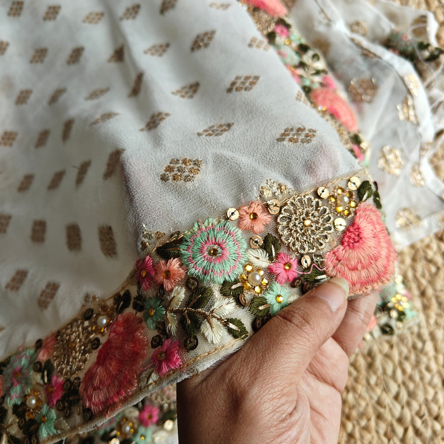 Georgette Saree with Floral border. Traditional sari