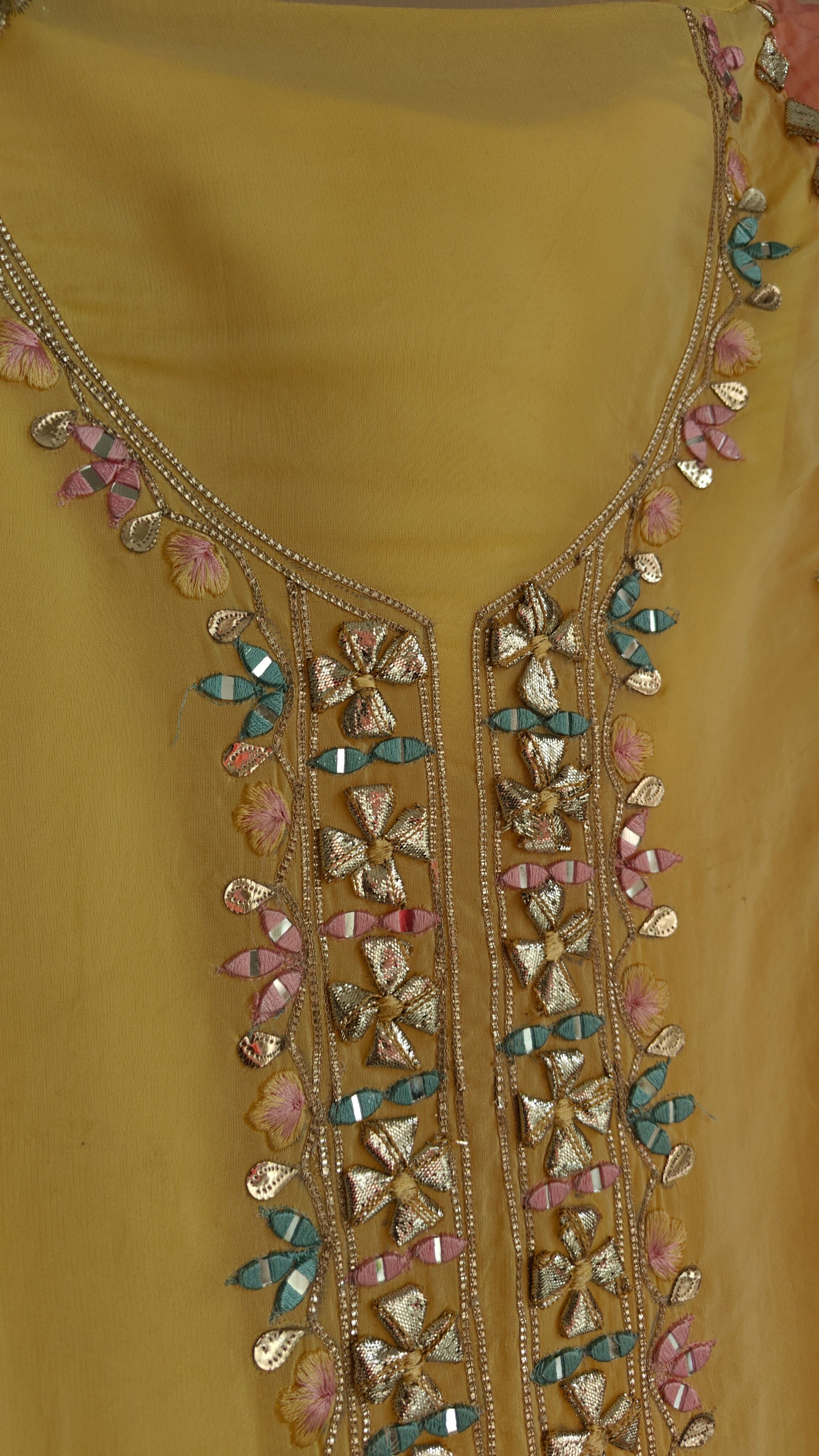 Georgette Gotta Patti Unstitched Suit