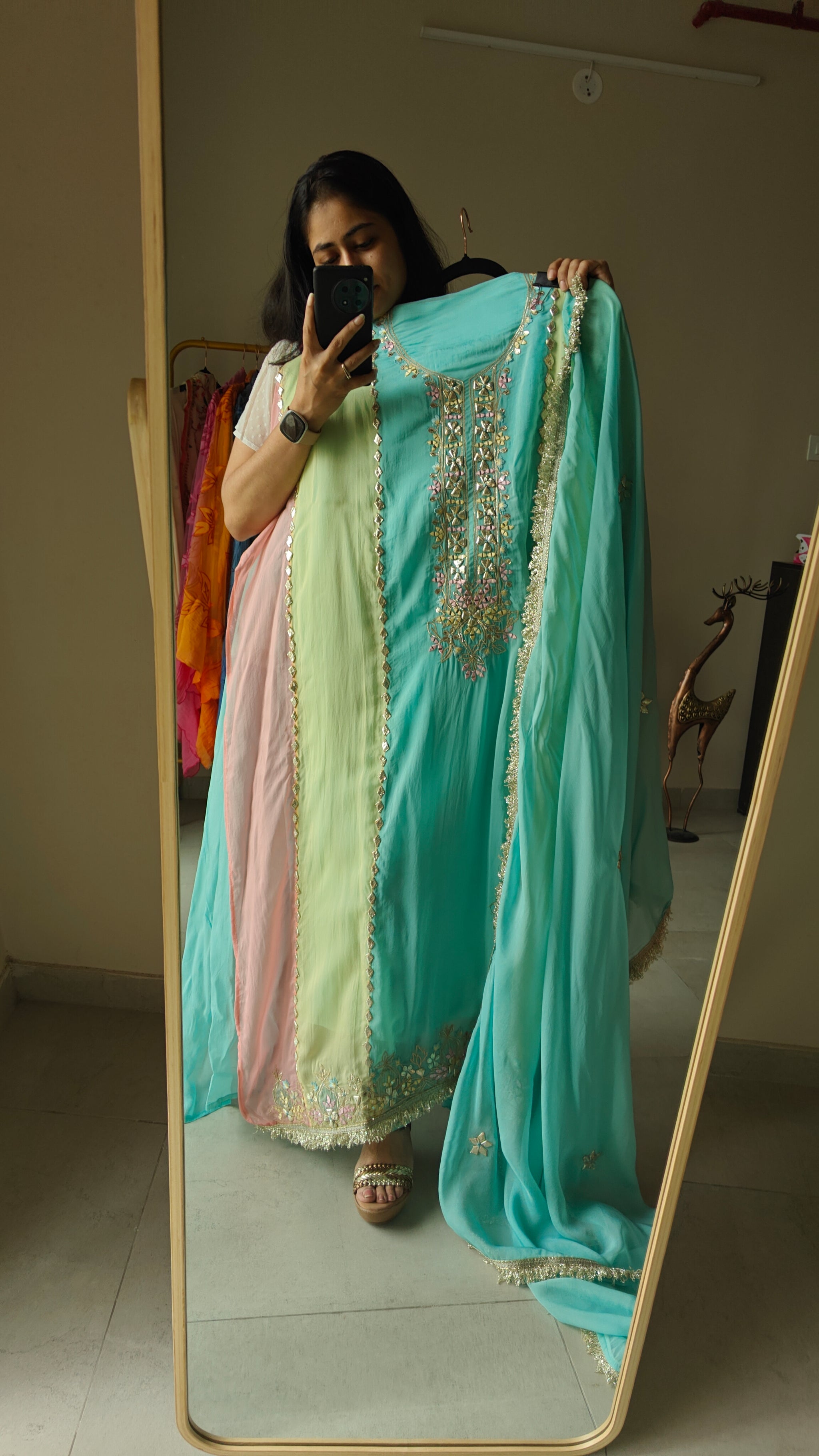 Georgette Gotta Patti Unstitched Suit