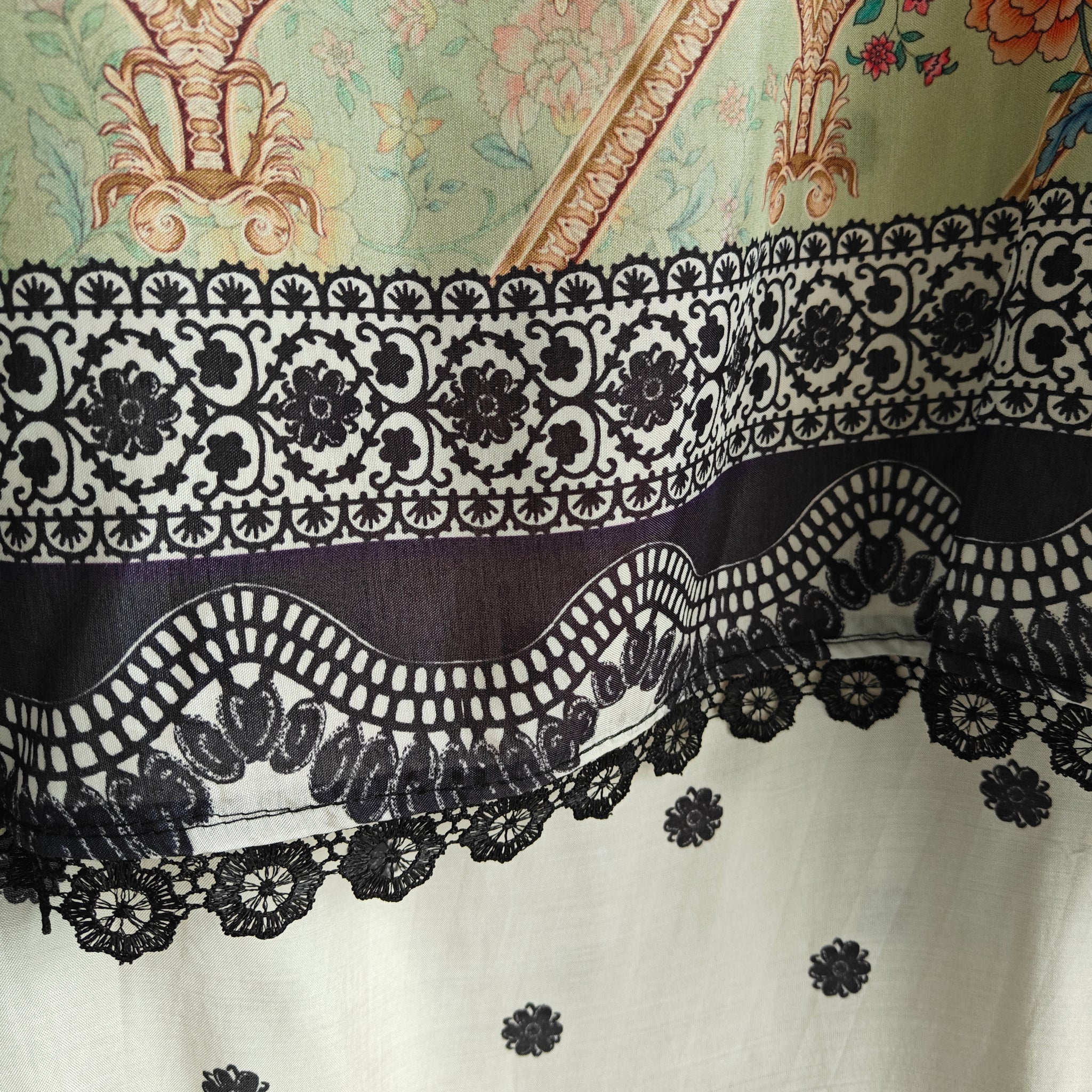 Masleen Kurta with Printed Dupatta Pakistani style.