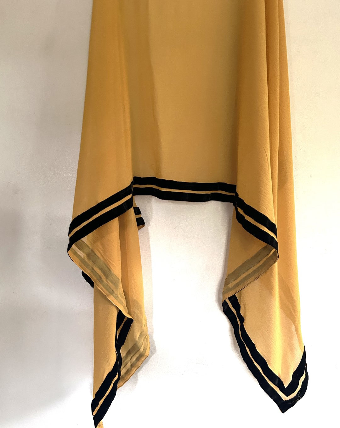 Yellow georgette dupatta with black velvet border