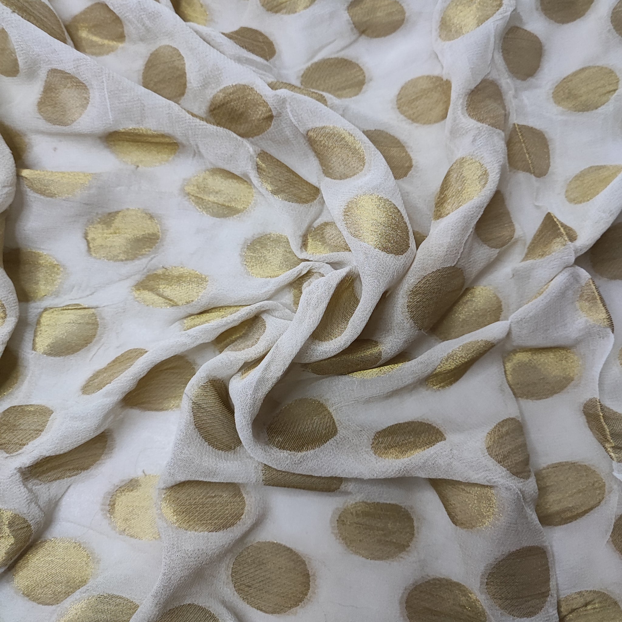 Dyeable Georgette Big Banarasi Booti