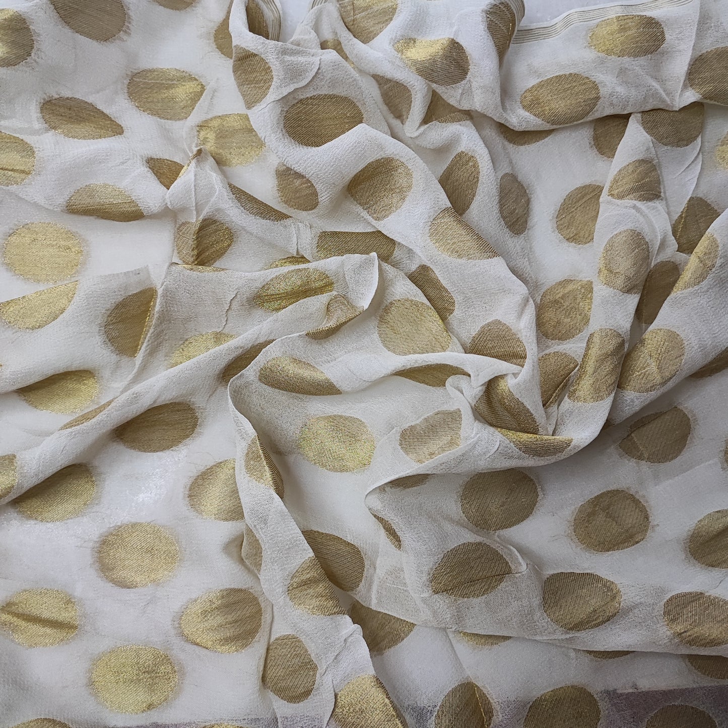 Dyeable Georgette Big Banarasi Booti
