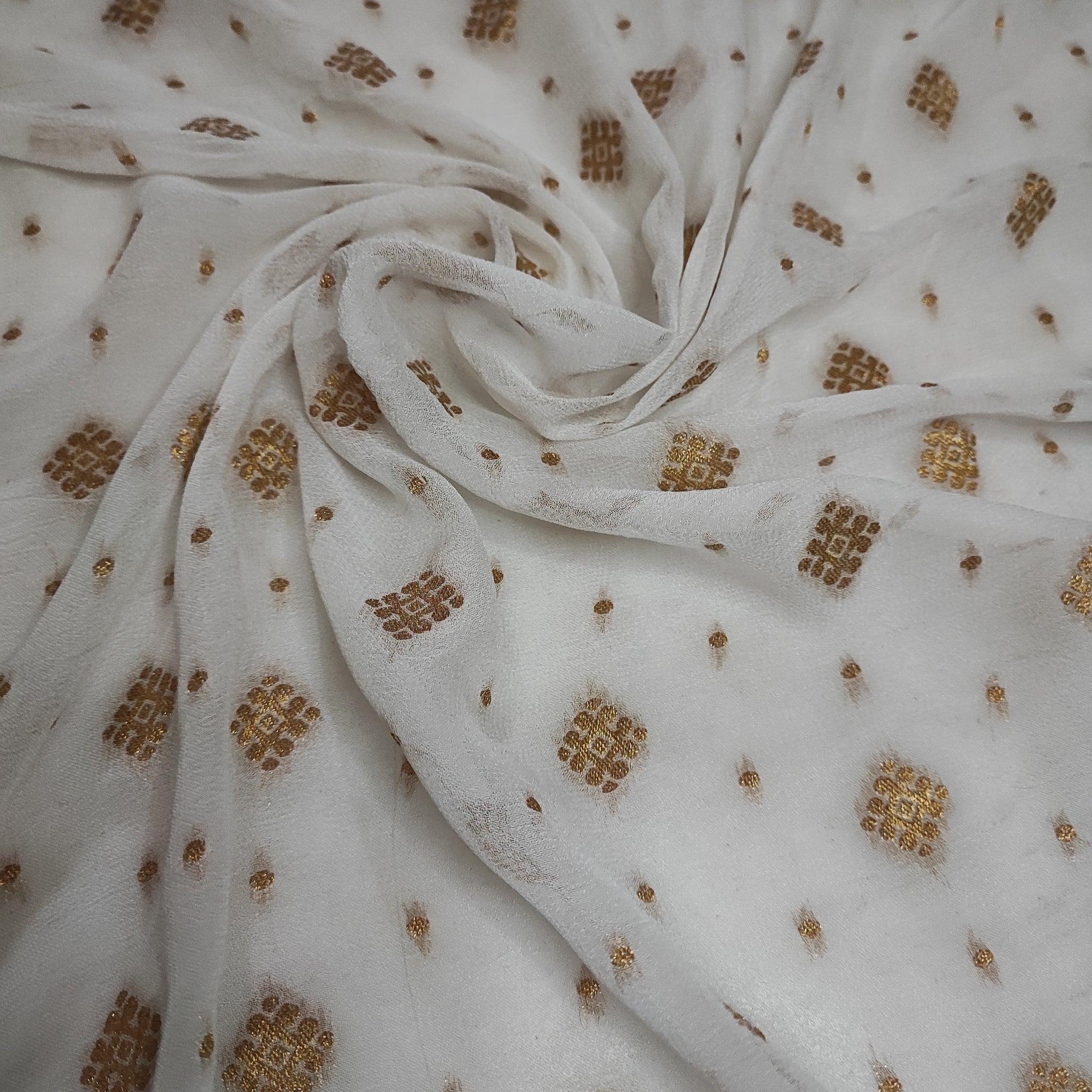 Dyeable Georgette Banarasi Booti