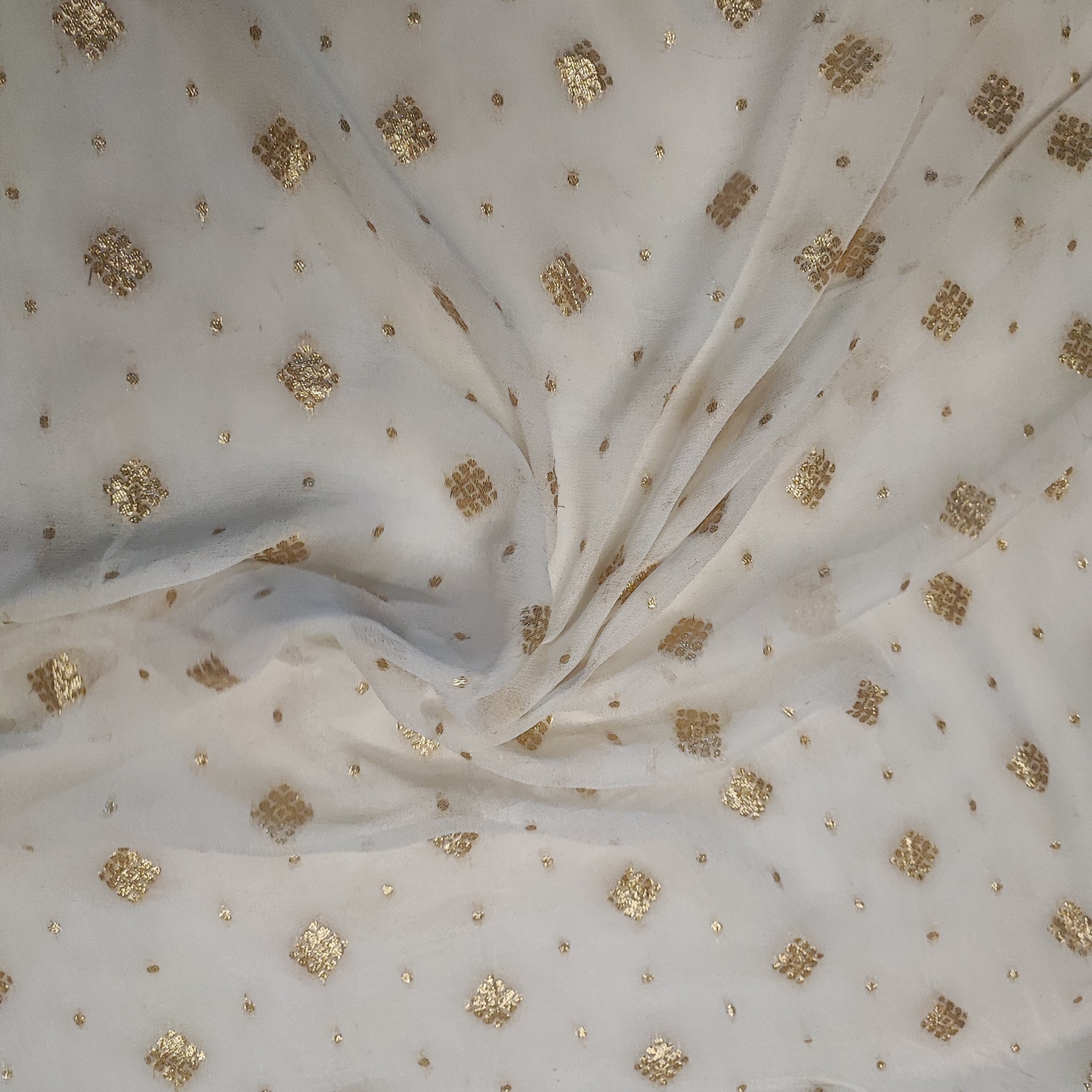 Dyeable Georgette Banarasi Booti