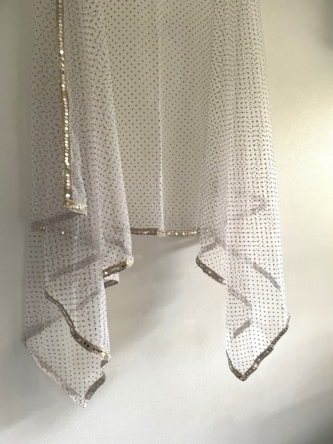 White dupatta with mirror border