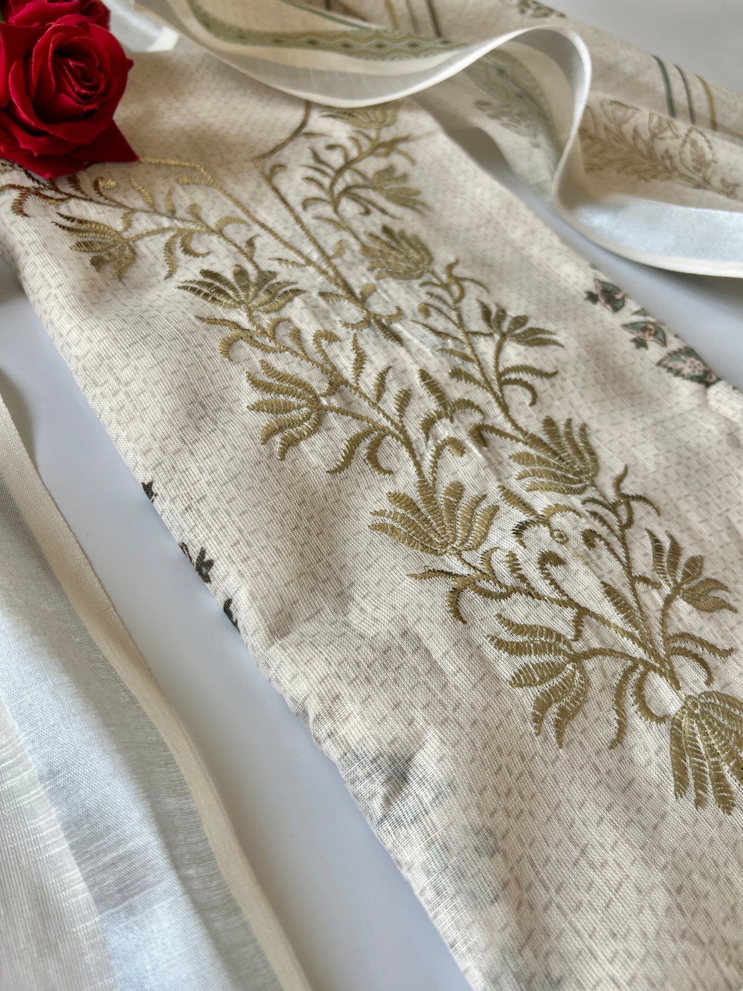 Light cream mul linen unstitched salwar suit material with elegant pitta work and all over print