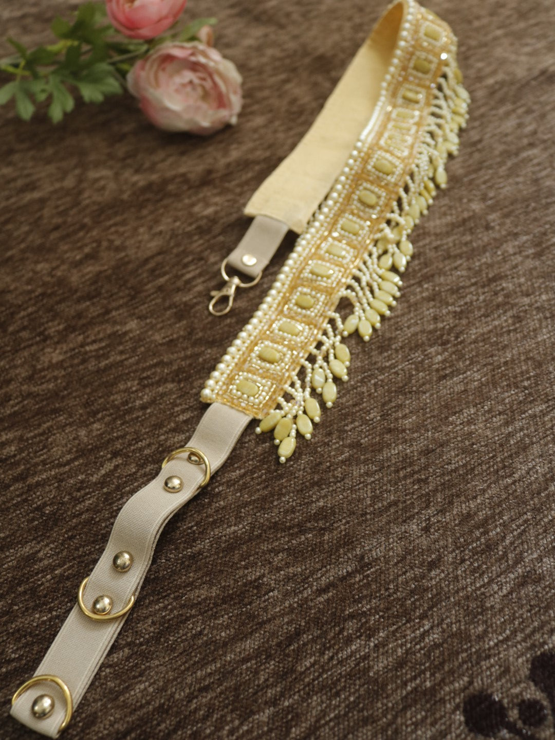 Gold waist belt for women. Fancy Saree belt