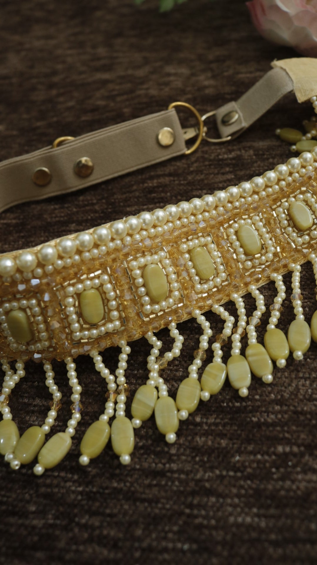 Gold waist belt for women. Fancy Saree belt