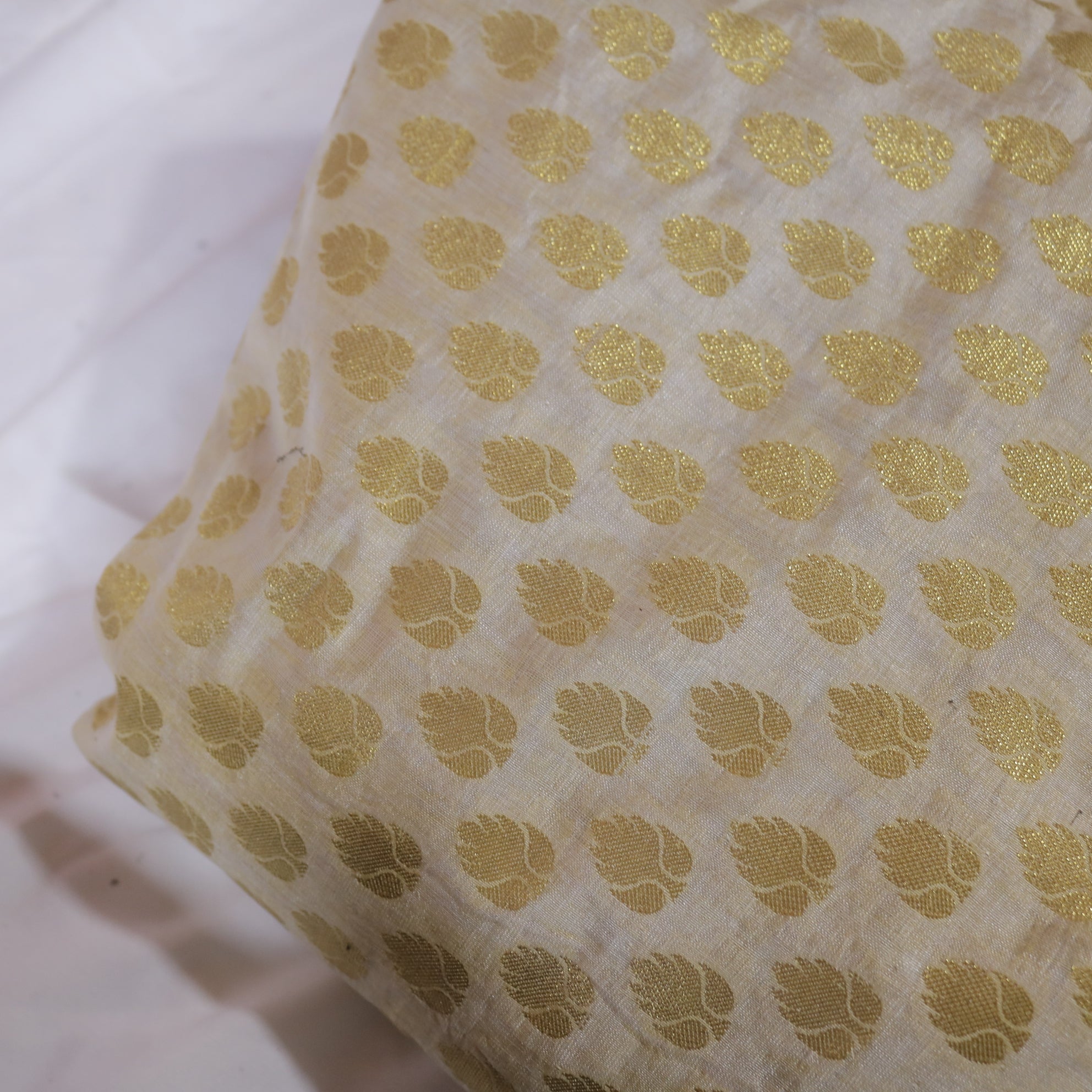 Banarasi Booti on Chanderi fabric for blouse