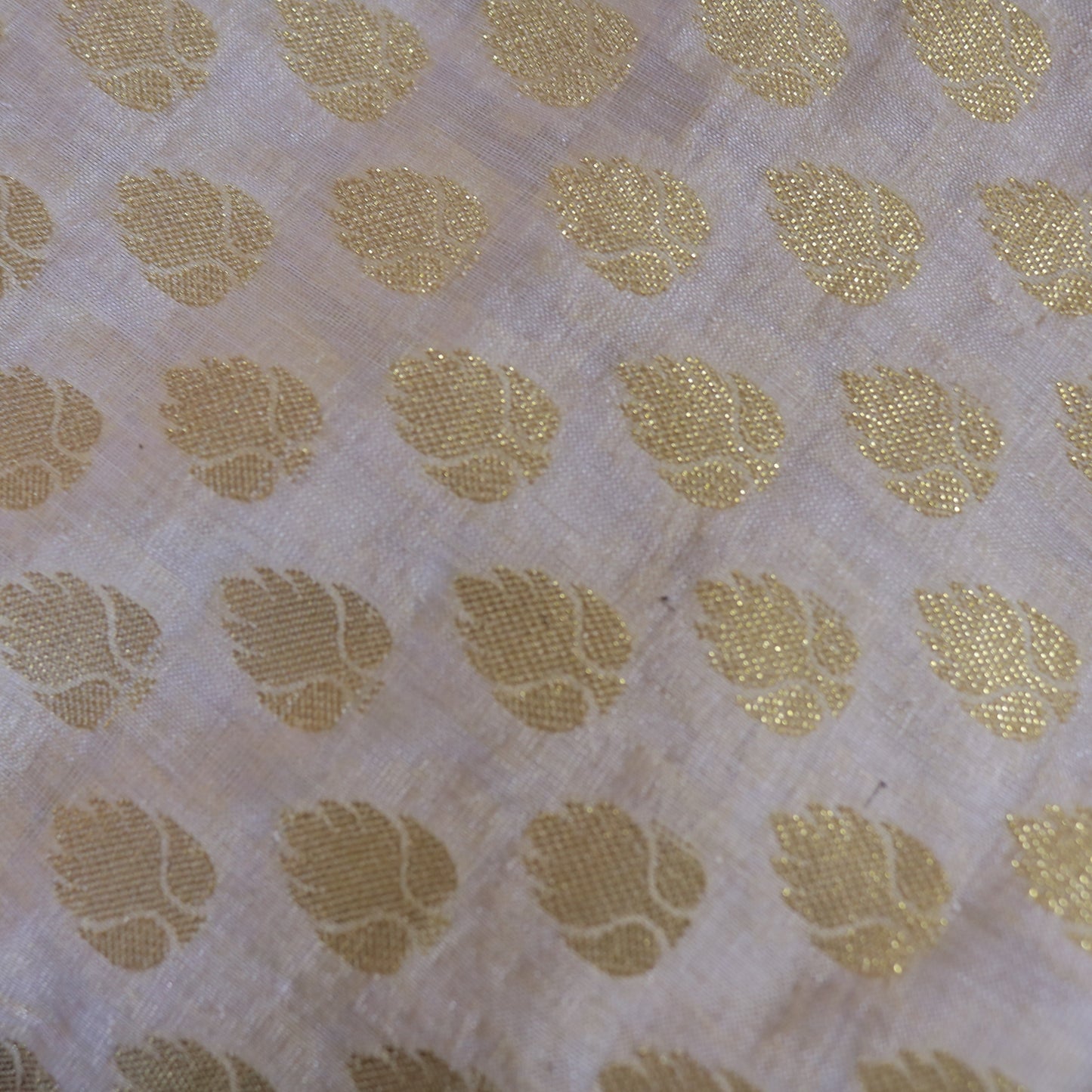Banarasi Booti on Chanderi fabric for blouse