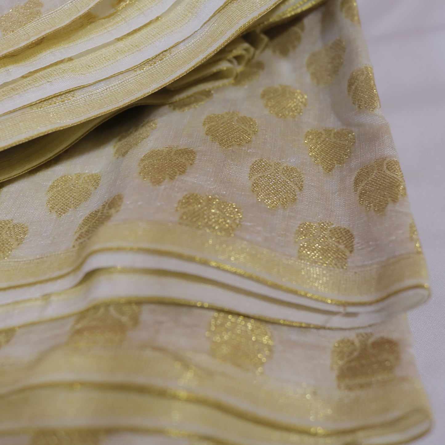 Banarasi Booti on Chanderi fabric for blouse