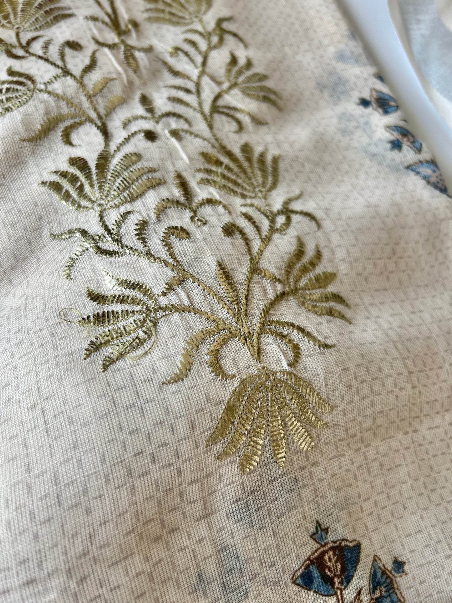 Premium unstitched cream suit set with printed mul linen fabric for festive and everyday wear