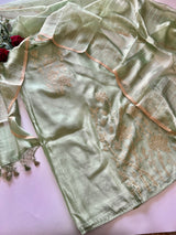 lightweight wedding outfits