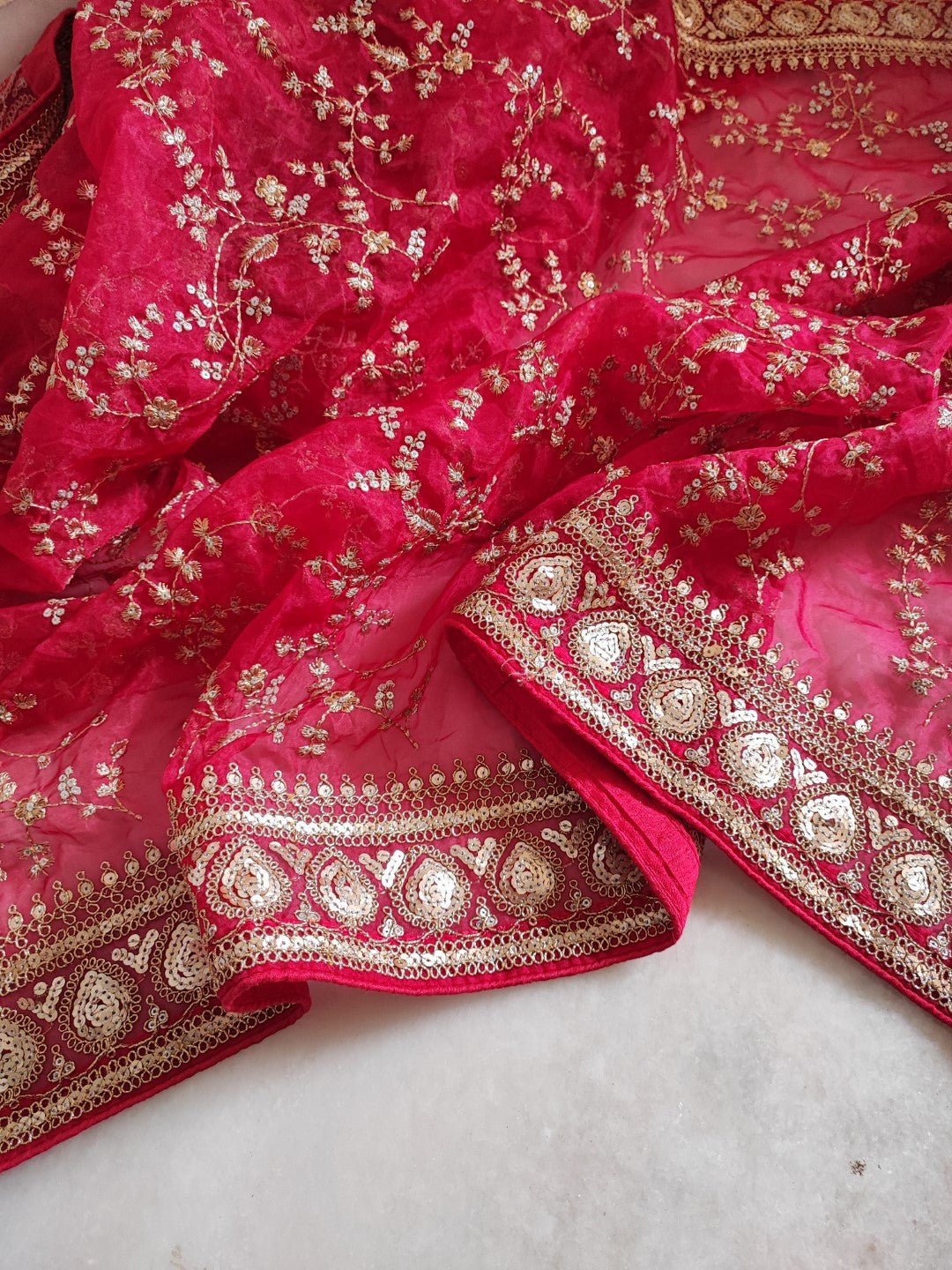 Red Heavy border dupatta. Sabyasachi inspired Dupatta. - Neel Creations By Saanvi