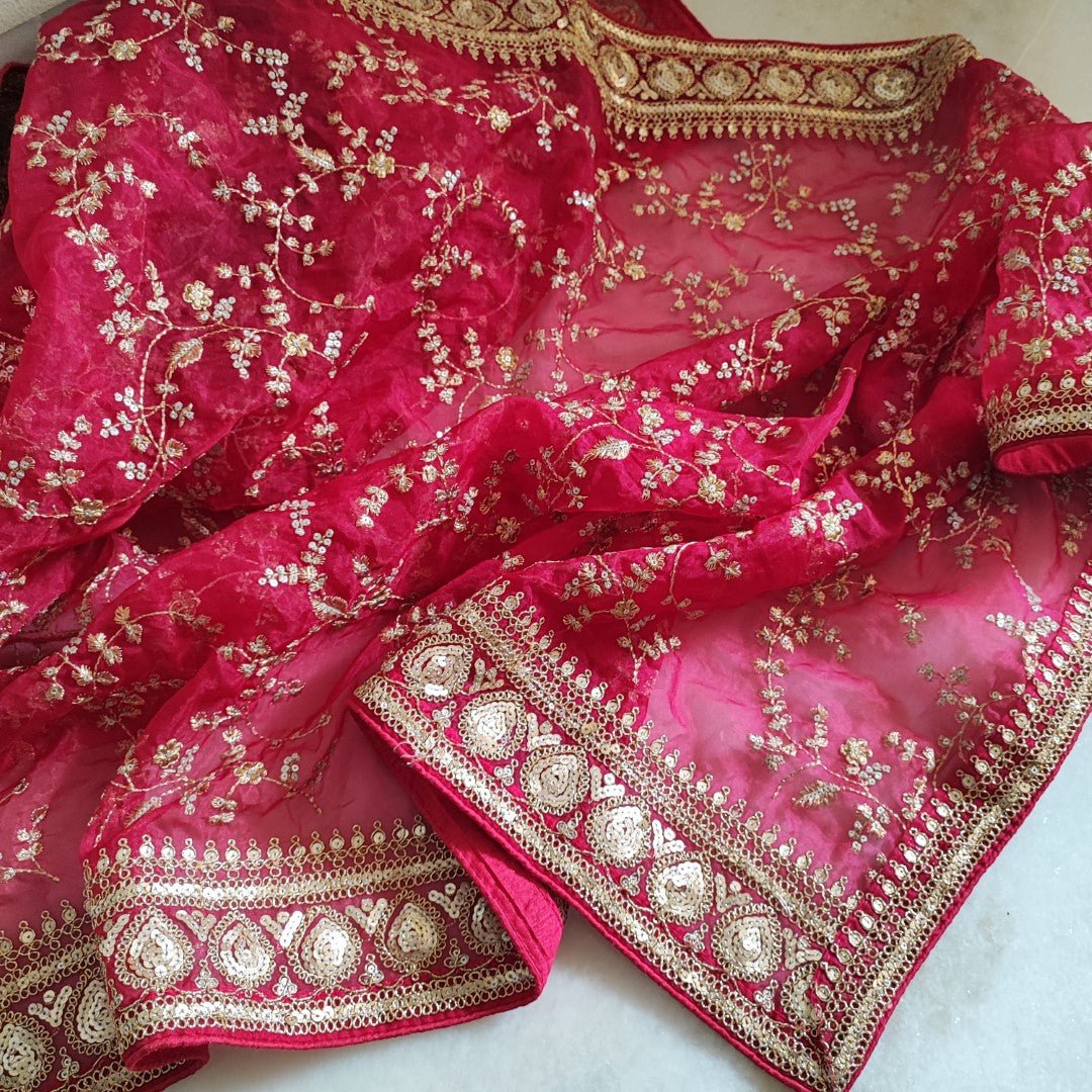 Red Heavy border dupatta. Sabyasachi inspired Dupatta. - Neel Creations By Saanvi