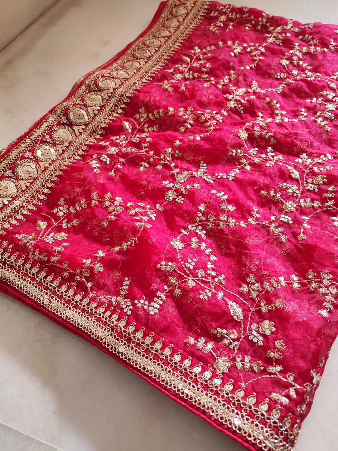 Red Heavy border dupatta. Sabyasachi inspired Dupatta. - Neel Creations By Saanvi