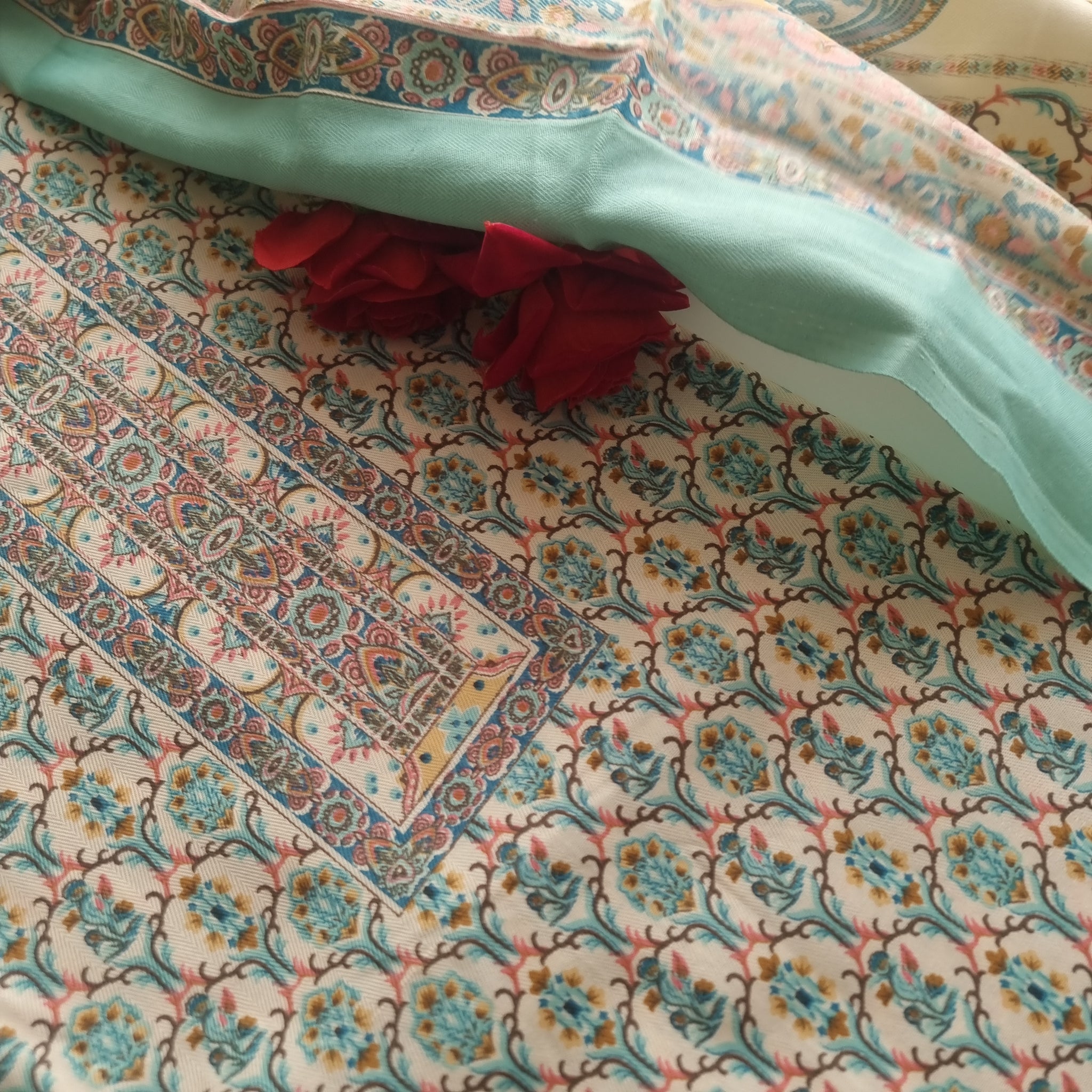 Green Prinred Pashmina Unstitched suit set