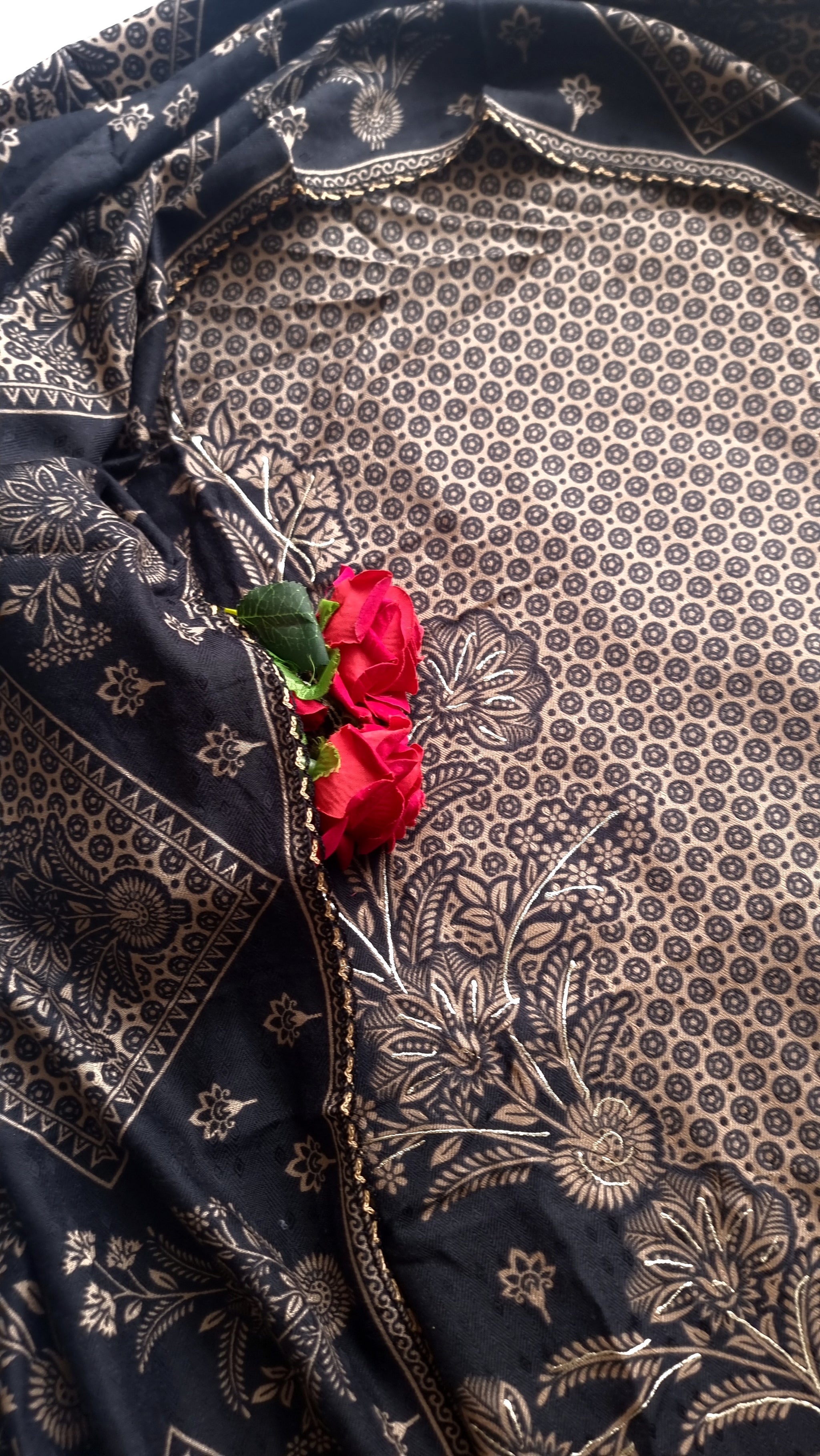 Black Pashmina Unstitched suit set