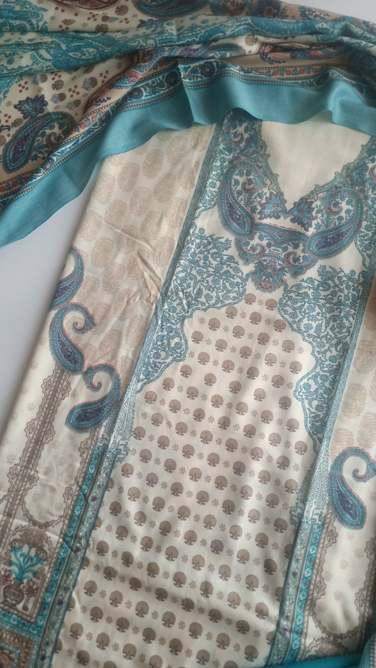 Blue Printed Pashmina Unstitched suit set