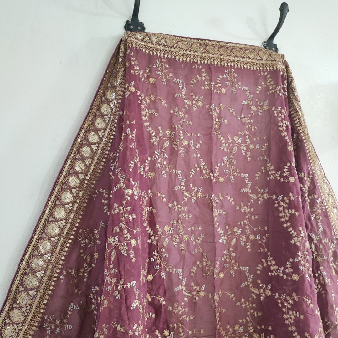 Sabyasachi inspired Dupatta. - Neel Creations By Saanvi