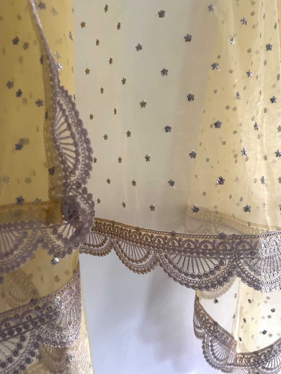 Yellow Indian dupatta with light gold border - Neel Creations By Saanvi