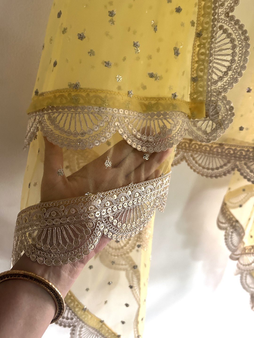 Yellow Indian dupatta with light gold border - Neel Creations By Saanvi