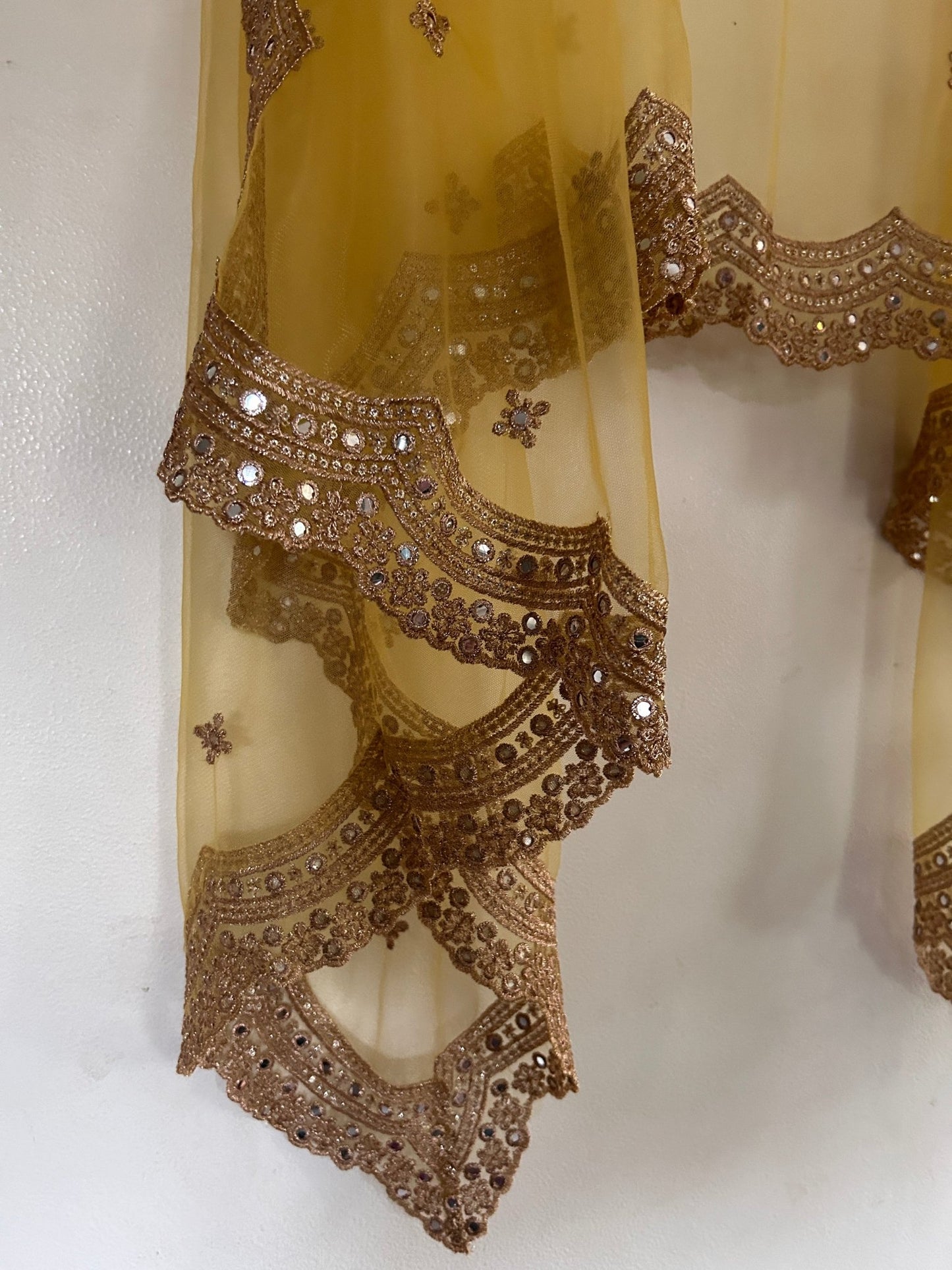 Yellow net dupatta with scallop border - Neel Creations By Saanvi