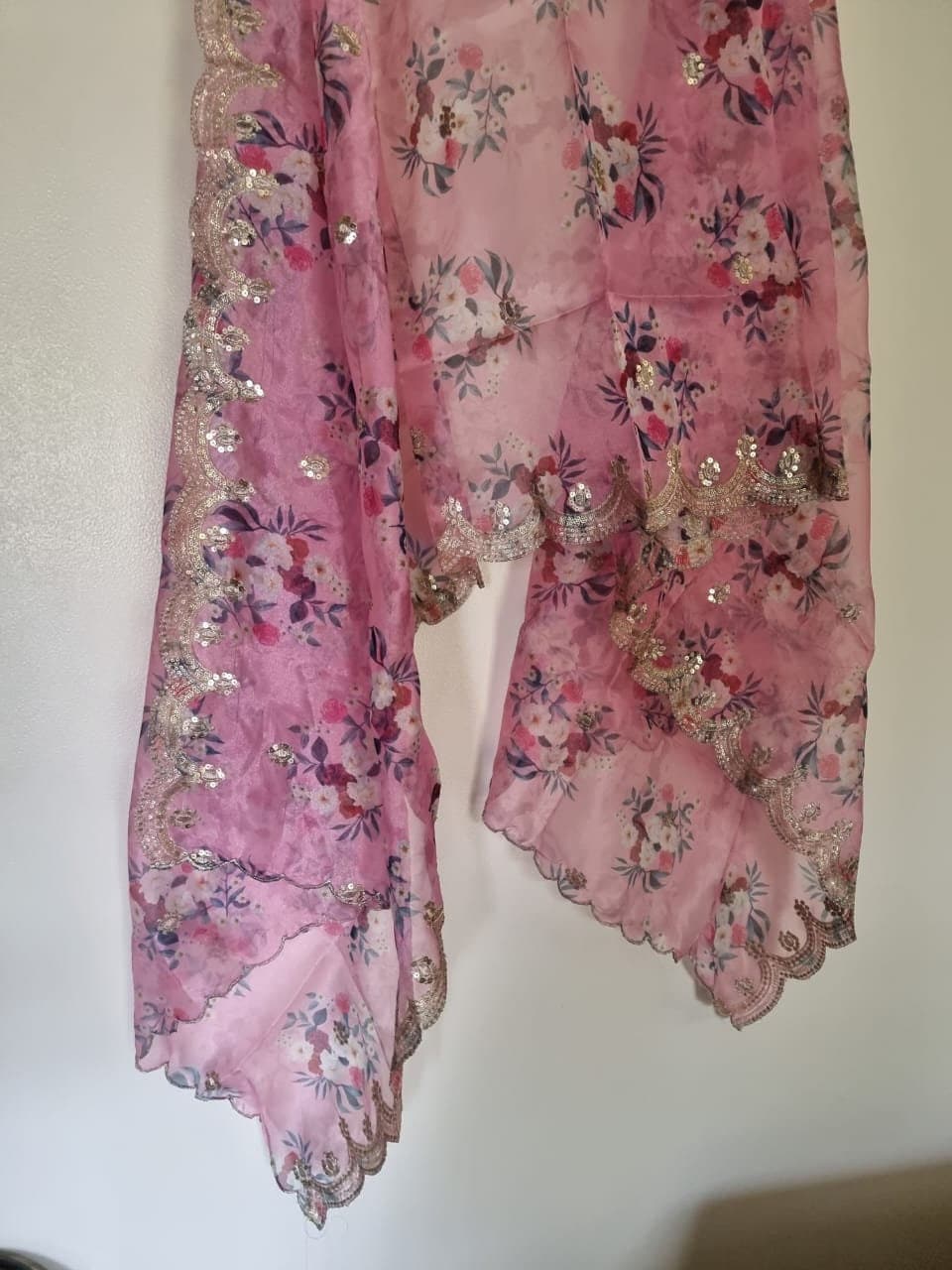 Pink floral dupatta for women. Organza dupatta with embroidered border. - Neel Creations By Saanvi