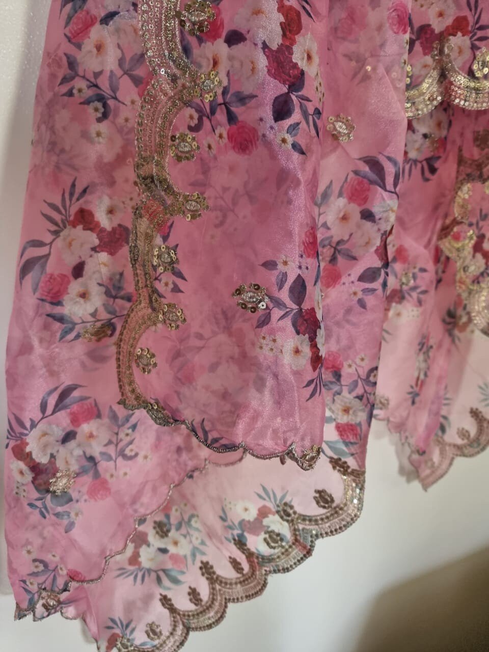 Pink floral dupatta for women. Organza dupatta with embroidered border. - Neel Creations By Saanvi