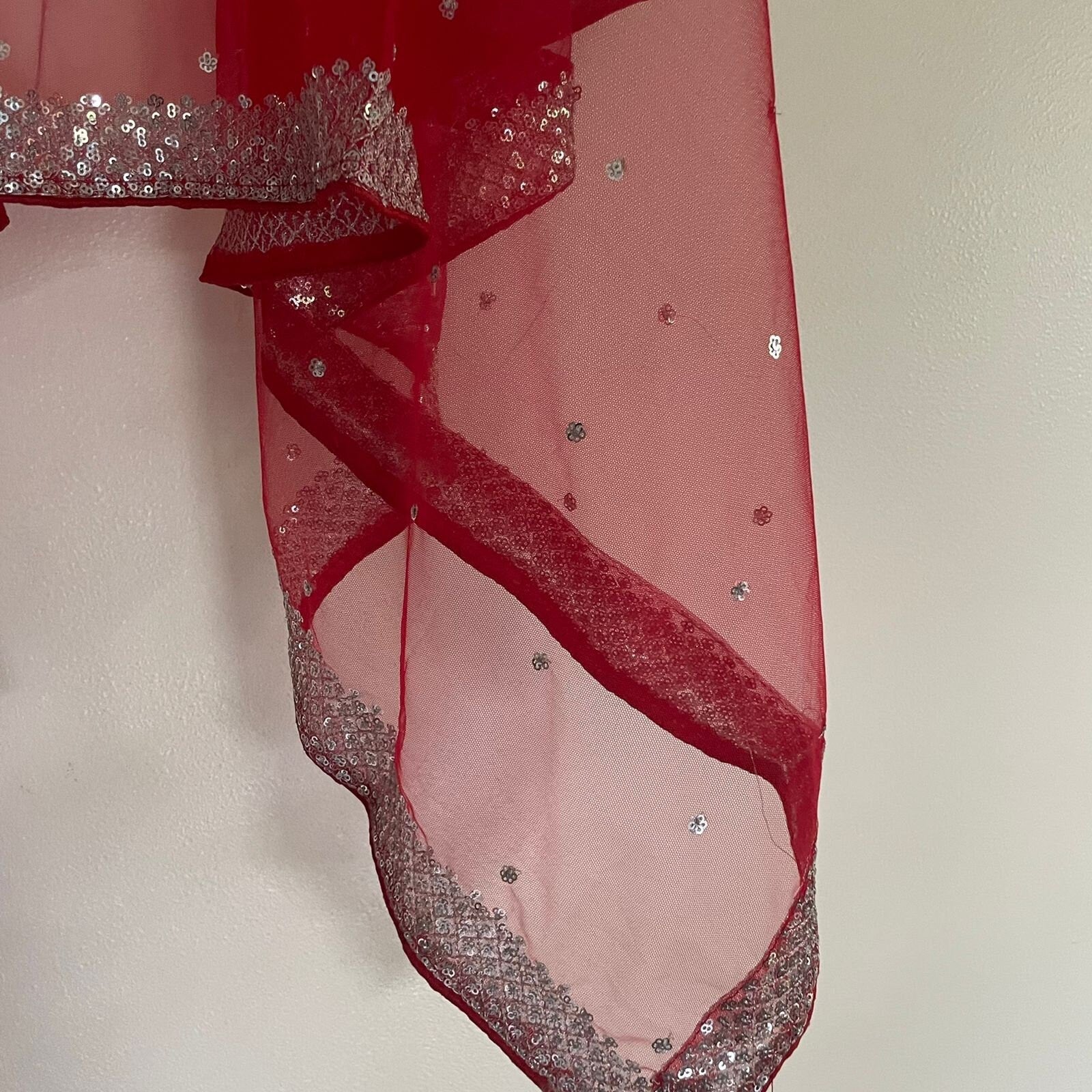 Red bridal dupatta Silver sequin motifs on net. Indian dupatta. Bridal Red Net dupatta with silver border. - Neel Creations By Saanvi
